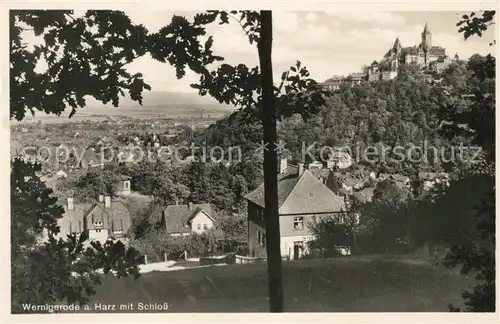 AK / Ansichtskarte Wernigerode_Harz Stadtpanorama mit Schloss Wernigerode Harz
