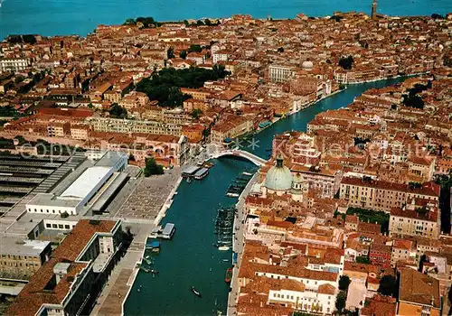 AK / Ansichtskarte Venezia_Venedig Fliegeraufnahme Canal Grande Venezia Venedig