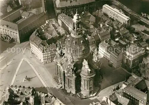AK / Ansichtskarte Dresden Frauenkirche Fliegeraufnahme Dresden