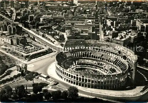 AK / Ansichtskarte Roma_Rom Zona del Colosseo dall aereo Roma_Rom