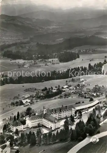 AK / Ansichtskarte Lindenberg_Allgaeu Fliegeraufnahme Sanatorium Lindenberg Alpenblick Lindenberg Allgaeu