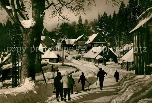 AK / Ansichtskarte Schierke_Harz Am Kirchberg Winteridyll Schierke Harz