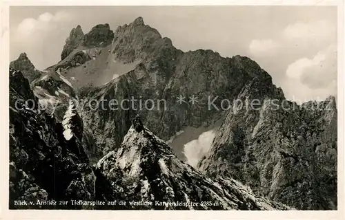 AK / Ansichtskarte Garmisch Partenkirchen Blick vom Anstieg zur Tiefkarspitze auf westliche Karwendelspitze Gebirgspanorama Garmisch Partenkirchen