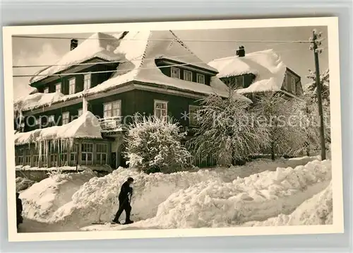 AK / Ansichtskarte Schonach_Schwarzwald Hotel Pension Lamm Winter Schonach Schwarzwald