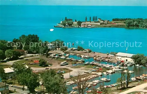 AK / Ansichtskarte Ontario_Canada Gillingham Yacht Basin Niagara on the Lake Ontario Canada