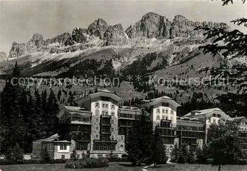 AK / Ansichtskarte Karersee_Suedtirol Golf Hotel Carezza al Lago Karersee Suedtirol