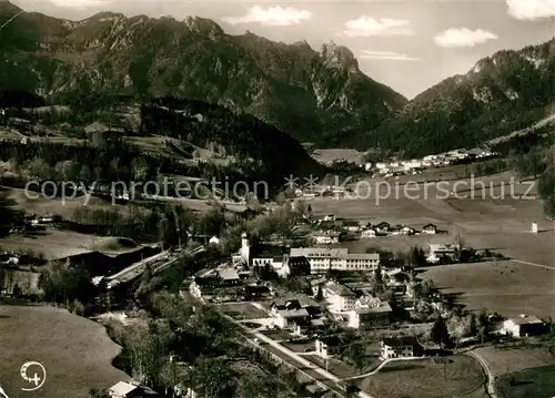 AK / Ansichtskarte Bischofswiesen Fliegeraufnahme mit Lattengebirge und Hexe Bischofswiesen