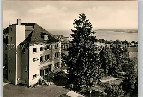 AK / Ansichtskarte ueberlingen_Bodensee Parkhotel St Leonhard mit Blick auf den See ueberlingen Bodensee