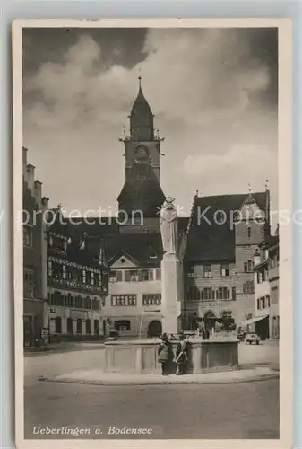 AK / Ansichtskarte ueberlingen_Bodensee Hofstatt Brunnen Muensterkirche ueberlingen Bodensee