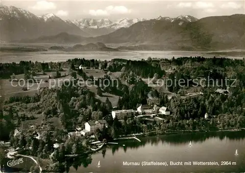 AK / Ansichtskarte Murnau_Staffelsee Fliegeraufnahme Bucht mit Wetterstein Murnau_Staffelsee