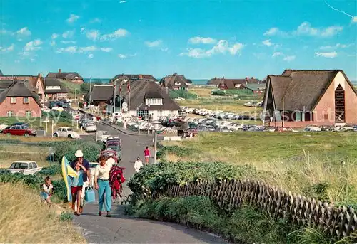 AK / Ansichtskarte Rantum_Sylt Friesenhaeuser Weg zum Strand Rantum Sylt