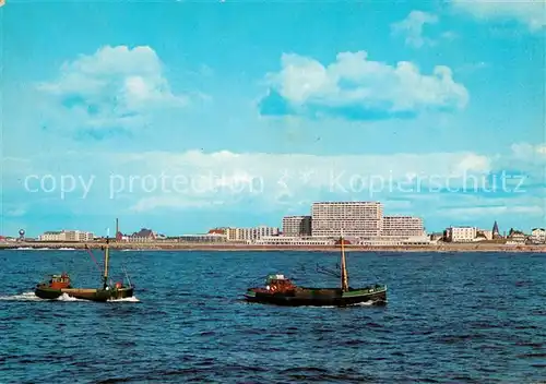 AK / Ansichtskarte Westerland_Sylt Ansicht vom Meer aus Fischkutter Westerland_Sylt
