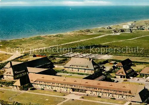 AK / Ansichtskarte Westerland_Sylt Nordseeheilbad Nordseeklinik Fliegeraufnahme Westerland_Sylt