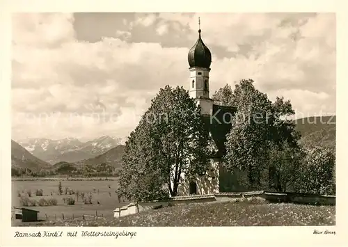 AK / Ansichtskarte Murnau_Staffelsee Ramsack Kirchl gegen Wettersteingebirge Murnau_Staffelsee