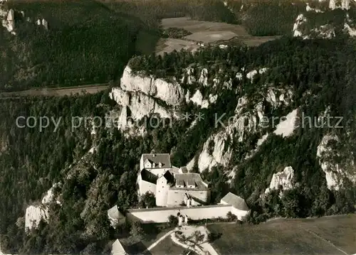 AK / Ansichtskarte Beuron_Donautal Fliegeraufnahme Burggaststaette Burg Wildenstein Beuron Donautal