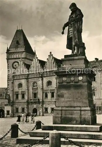 AK / Ansichtskarte Tabor_Suedboehmen Zizka Platz Rathaus Denkmal Herrfuehrer Tabor Suedboehmen