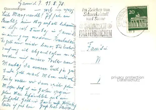 AK / Ansichtskarte Oberammergau Ortsmotiv mit Kirche Oberammergau