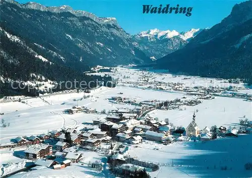 AK / Ansichtskarte Waidring_Tirol Fliegeraufnahme mit Skigebiet Steinplatte Waidring Tirol
