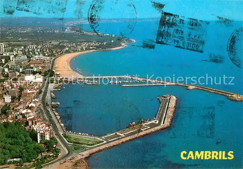 AK / Ansichtskarte Cambrils Fliegeraufnahme mit Hafen und Strand Cambrils