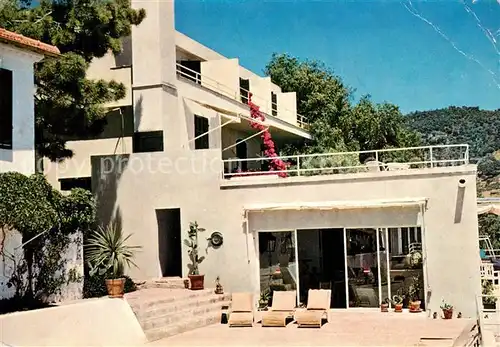 AK / Ansichtskarte Le_Lavandou Hotel Les Roches Fleuries Solarium Le_Lavandou