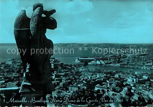 AK / Ansichtskarte Marseille_Bouches du Rhone Basilique Notre Dame de la Garde Vue due Port Marseille