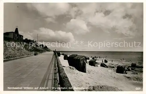 AK / Ansichtskarte Wittduen_Amrum Wandelbahn mit Badestrand Promenade Wittduen Amrum