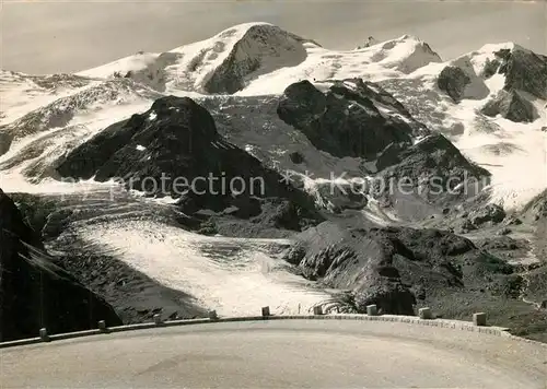 AK / Ansichtskarte Sustenstrasse Blick auf Gwaechtenhorn und Tierberge Sustenstrasse