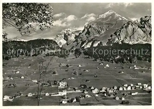 AK / Ansichtskarte Wildhaus_SG mit Schafberg und Saentis Wildhaus SG