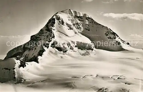 AK / Ansichtskarte Jungfraubahn Der Moench Oberes Moenchjoch Jungfraubahn