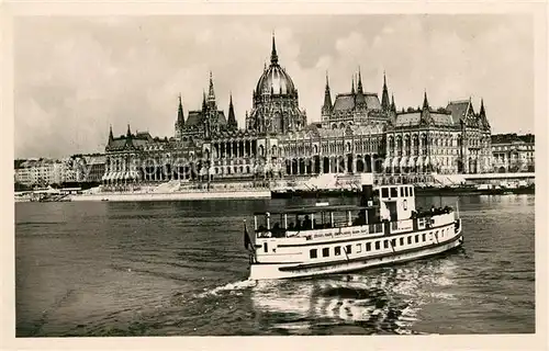 AK / Ansichtskarte Budapest Parlament Faehre Budapest