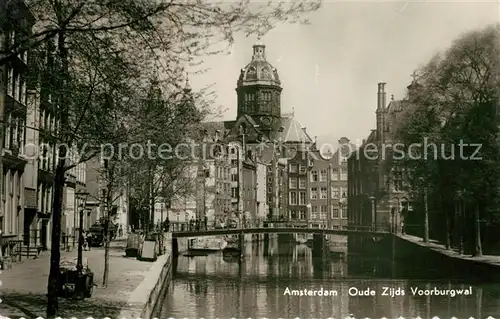 AK / Ansichtskarte Amsterdam_Niederlande Oude Zijds Voorburgwal Gracht Amsterdam_Niederlande