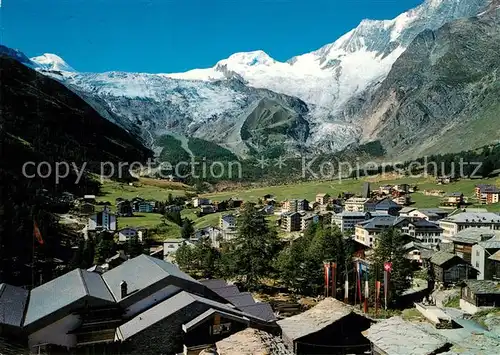 AK / Ansichtskarte Saas Fee Panorama mit Allalinhorn Feegletscher Alphubel Taeschhorn Walliser Alpen Saas Fee