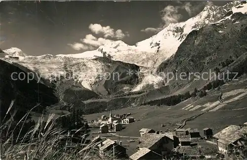 AK / Ansichtskarte Saas Fee mit Allalin Alphubel Taeschhorn Saas Fee