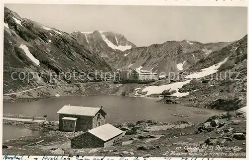 AK / Ansichtskarte Grand_St_Bernard Hospice depuis la frontiere italienne Grand_St_Bernard