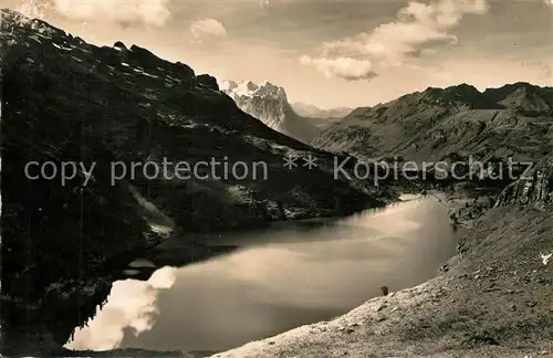 AK / Ansichtskarte Engstlensee Bergsee am Jochpass mit Wetterhoerner Berner Alpen Engstlensee