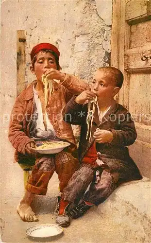 AK / Ansichtskarte Neapel_Napoli Tipi napoletani Kinder mit Spaghetti Neapel Napoli