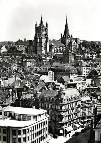 AK / Ansichtskarte Lausanne_VD Avec Cathedrale Lausanne VD