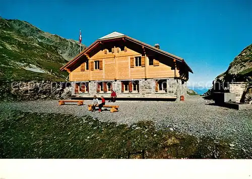 AK / Ansichtskarte Lauenen Geltenhuette Berghuette Alpen Lauenen