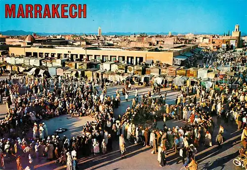 AK / Ansichtskarte Marrakech_Marrakesch Place Djemaa El Fna Marrakech Marrakesch