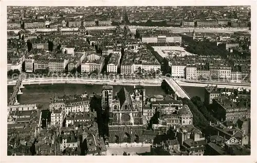 AK / Ansichtskarte Lyon_France Bellecour  Lyon France