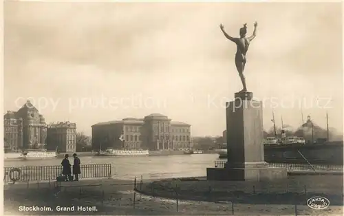 AK / Ansichtskarte Stockholm Grand Hotel Monument Denkmal Stockholm