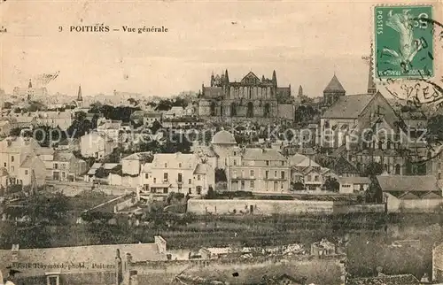 AK / Ansichtskarte Poitiers_Vienne Panorama Kirche Poitiers Vienne