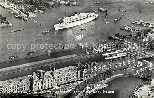 AK / Ansichtskarte Schiffe_Ships_Navires MS Oranje Amsterdam Central Station  Schiffe_Ships_Navires