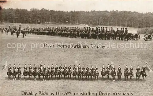 AK / Ansichtskarte Leibgarde_Wache Royal Horse Artillery Display Cavalry Ride Inniskilling Dragoon Guards Leibgarde Wache