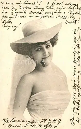 AK / Ansichtskarte Hutmode Frau Kirsche  Hutmode