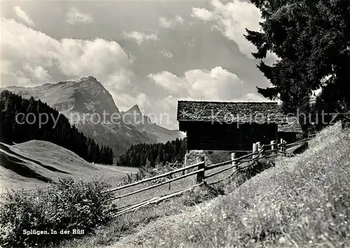 AK / Ansichtskarte Spluegen_GR In der Rueti Landschaftspanorama Berghuette Alpen Spluegen_GR