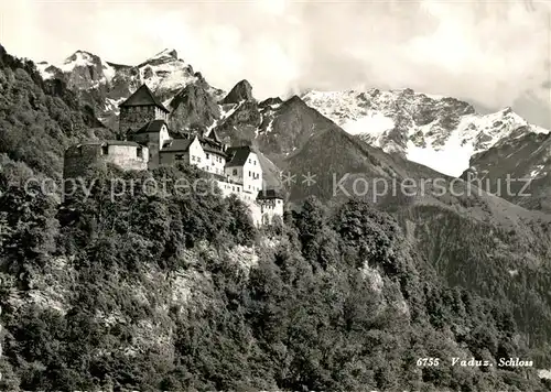 AK / Ansichtskarte Vaduz Schloss Alpen Vaduz