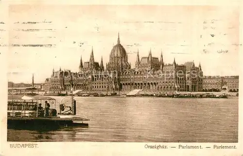 AK / Ansichtskarte Budapest Parlament Budapest