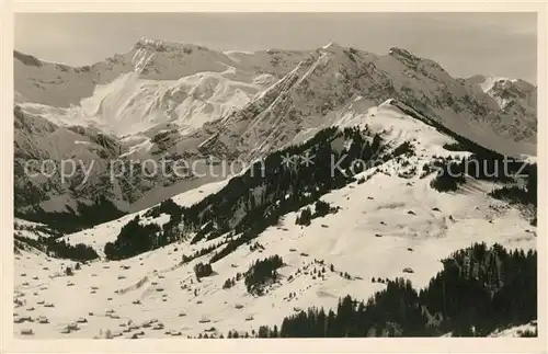 AK / Ansichtskarte Adelboden Fliegeraufnahme mit Wildstrubel Skigebiet Kuhnisbergli Boden Adelboden