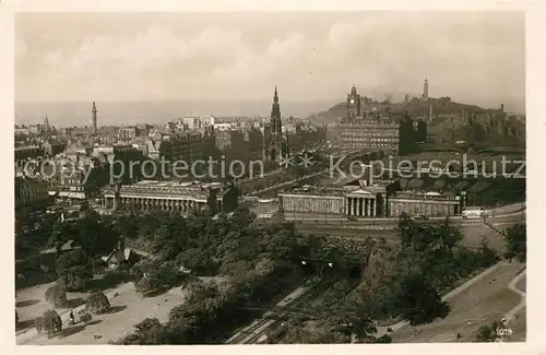 AK / Ansichtskarte Edinburgh Princess Street Edinburgh